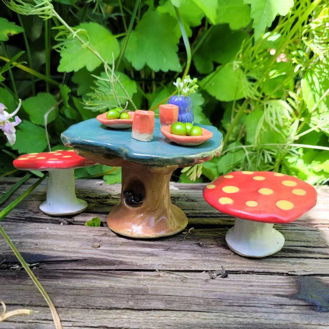 A Fairy's Picnic - Miniature Mushroom Themed Table & Chairs Set