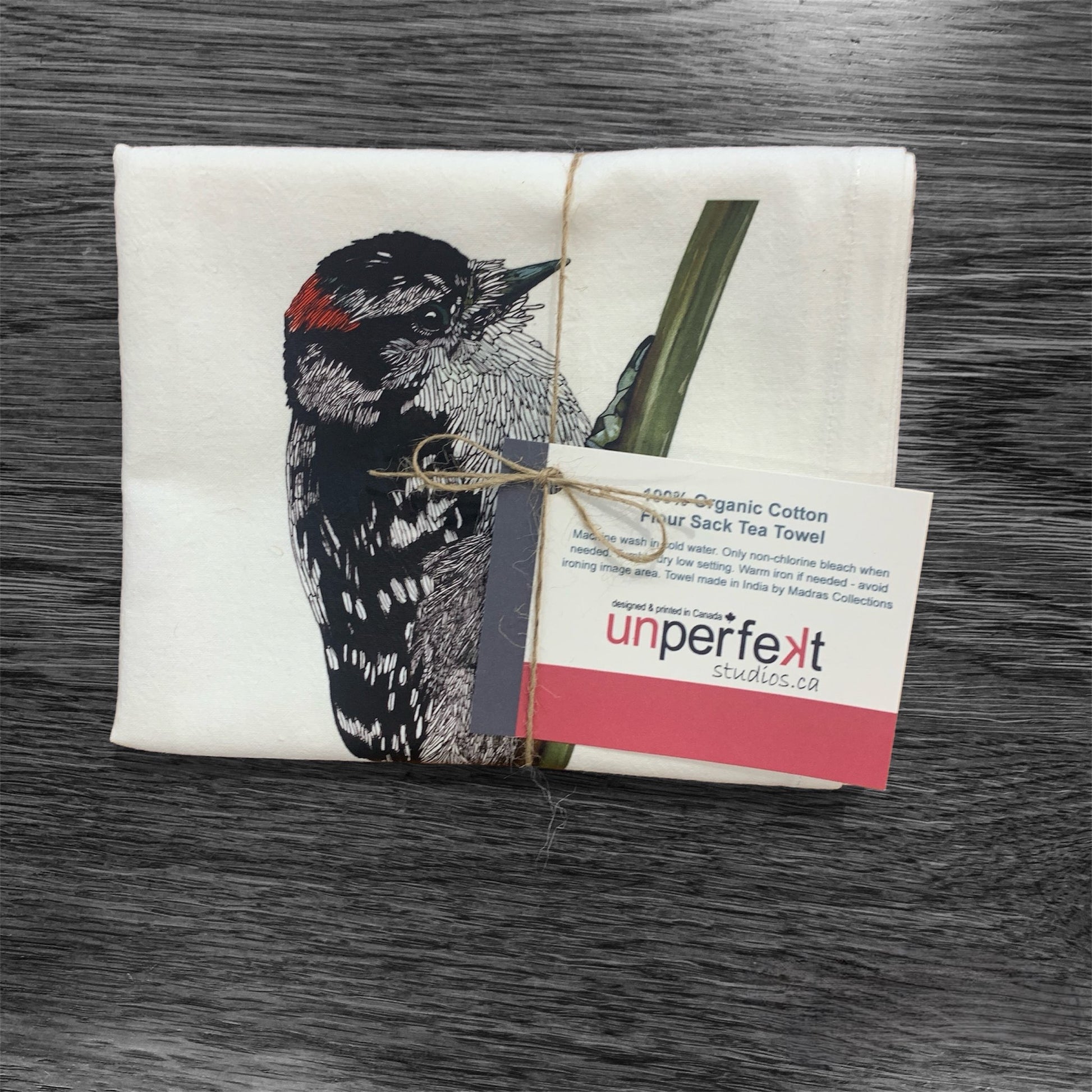 Flour Sack Tea Towel - 100% Organic Cotton - Downy Woodpecker - Unperfekt-Studios