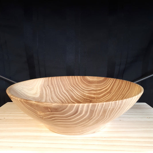 Wood-turned Medium (7") Bowls