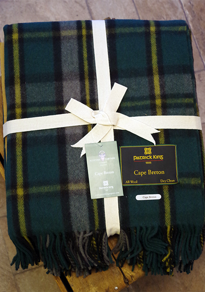 Tartan Blanket - Merino Wool - from Cedar Lake Canada (Patrick King Woollen Company)