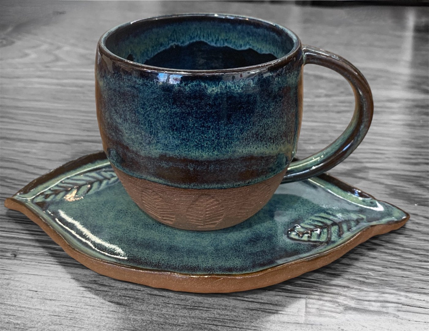 Leaf plate and mug set